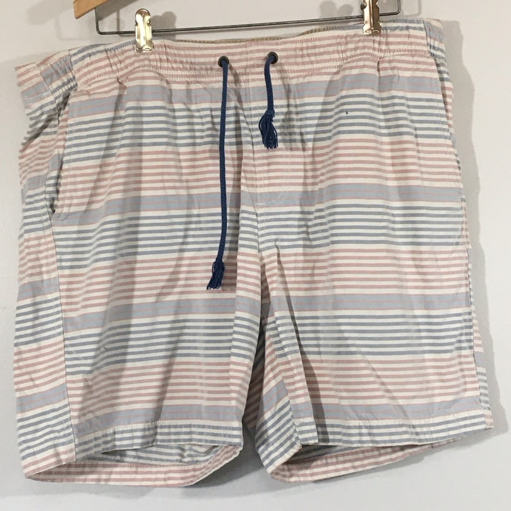 L.L. Bean Men’s Classic Fit Organic Cotton Striped‎ Short